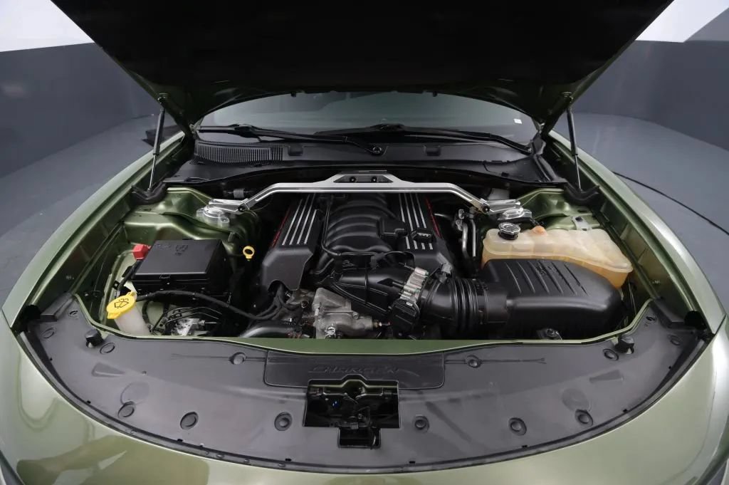 Used 2018 Dodge Charger R/T Scat Pack w/ Dynamics Package RWD image 20