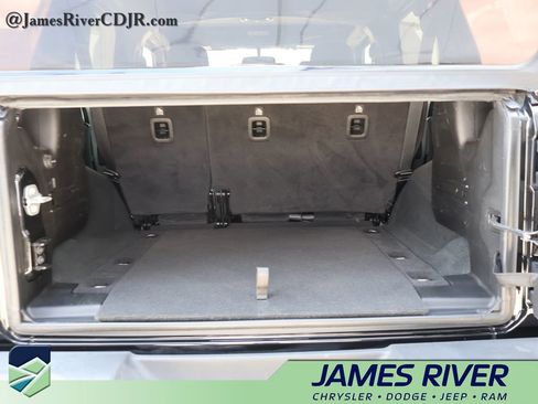 Used 2022 Jeep Wrangler Unlimited Sport AWD/4WD image 14