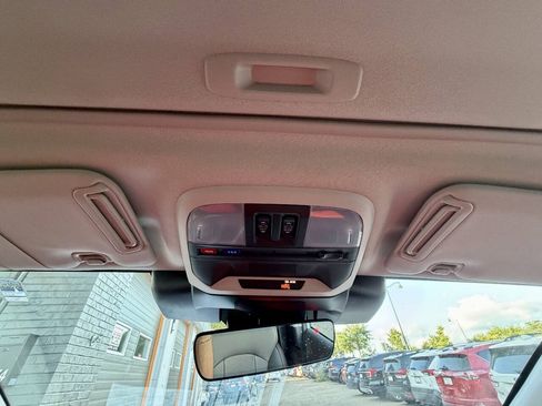 Used 2025 Subaru Crosstrek 2.5i Limited w/ Crosstrek Mirror Package AWD/4WD image 49