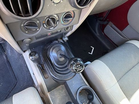 Used 2007 Jeep Wrangler X image 27