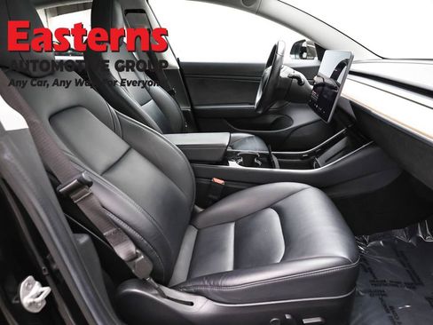 Used 2018 Tesla Model 3 Long Range image 18