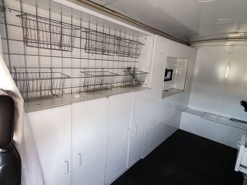 Used 2021 Ford Transit 250 Medium Roof image 22