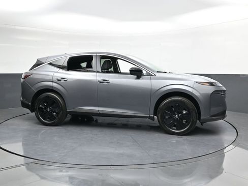 Certified 2025 Nissan Murano SV w/ Cargo Package image 3