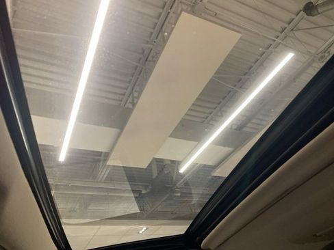 Used 2016 Chevrolet Tahoe LTZ image 23