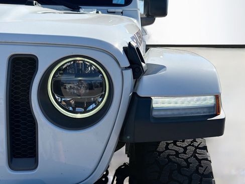 Used 2021 Jeep Wrangler Unlimited Rubicon w/ LED Lighting Group image 10