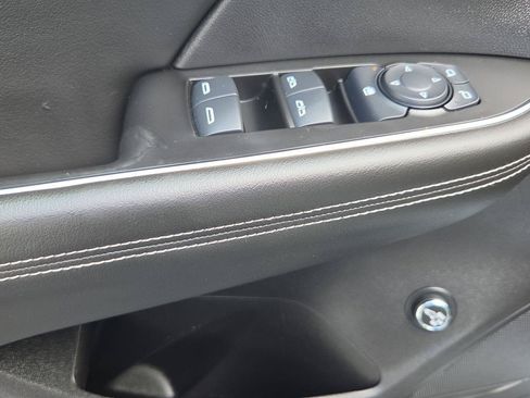 Used 2023 Buick Envision Preferred w/ Sport Touring Package AWD/4WD image 10