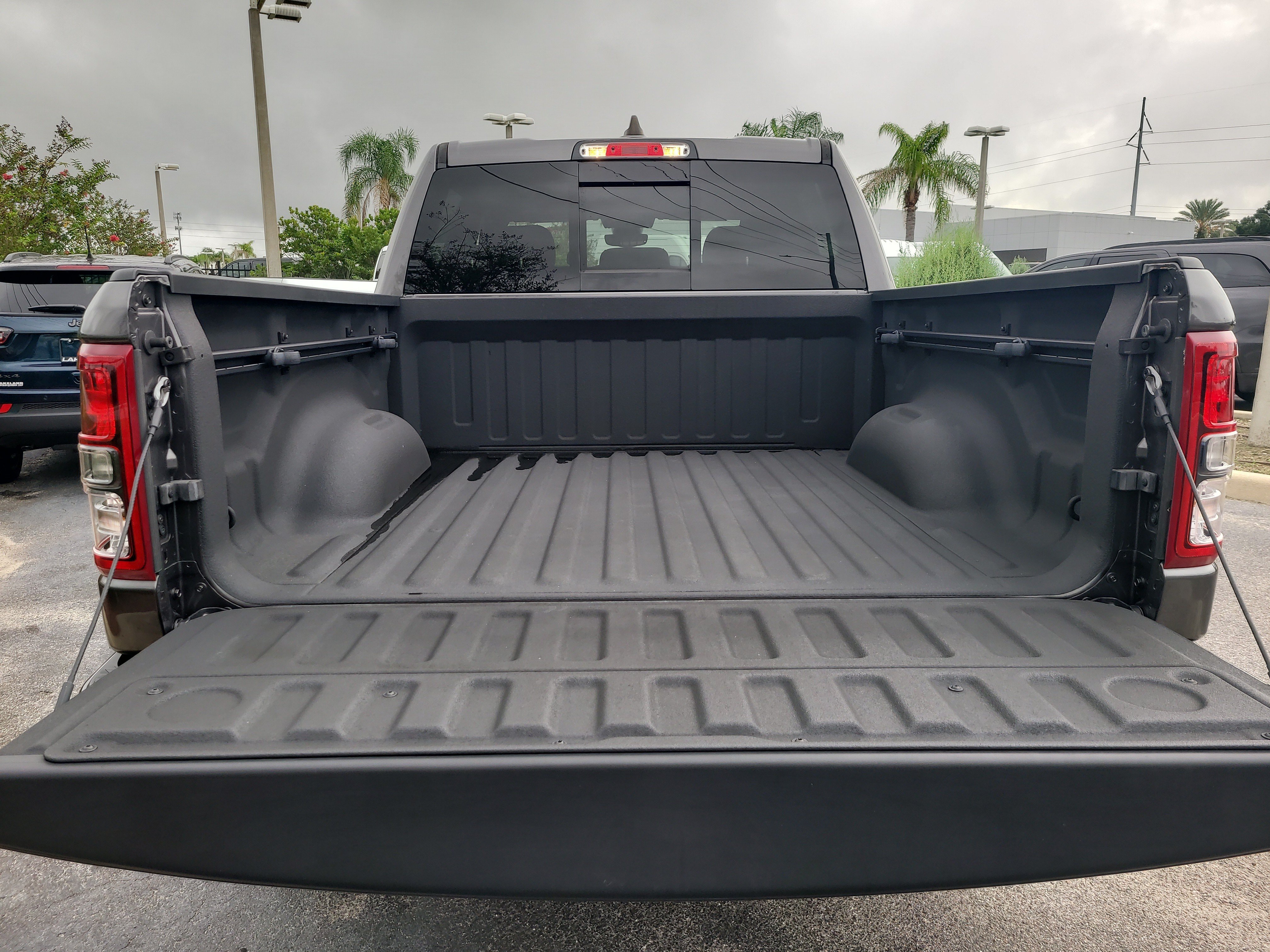 Used 2024 RAM 1500 Big Horn RWD image 8