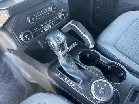 Used 2023 Ford Bronco 4-Door AWD/4WD image 24