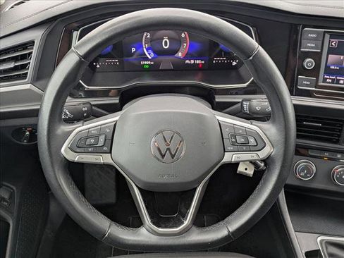 Used 2024 Volkswagen Jetta S image 10