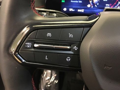 Used 2024 Chevrolet Traverse RS w/ LPO, Floor Liner Package image 33