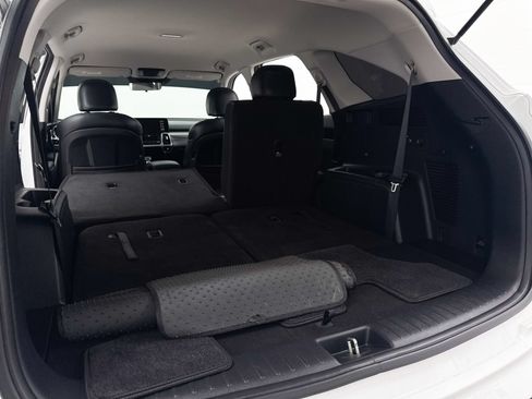 Used 2021 Kia Sorento S FWD image 30