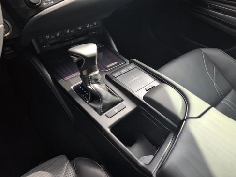 Used 2019 Lexus ES 350 image 13