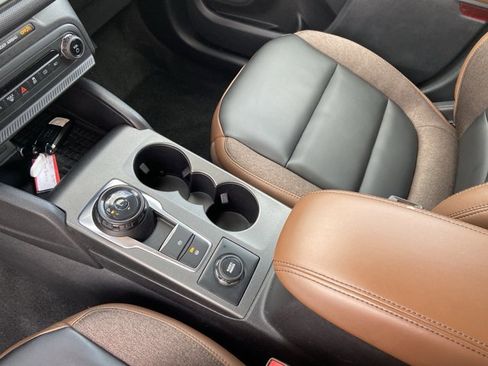 Used 2025 Ford Bronco Sport Outer Banks AWD/4WD image 24