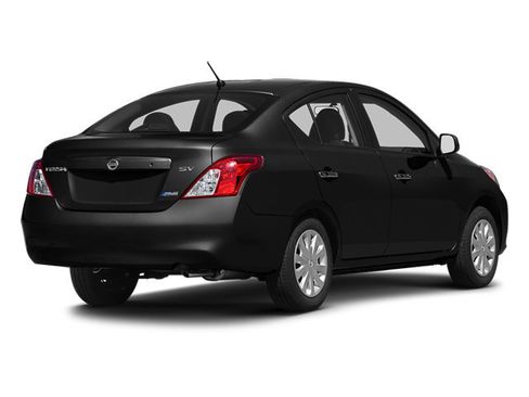 Used 2014 Nissan Versa S Plus FWD image 2