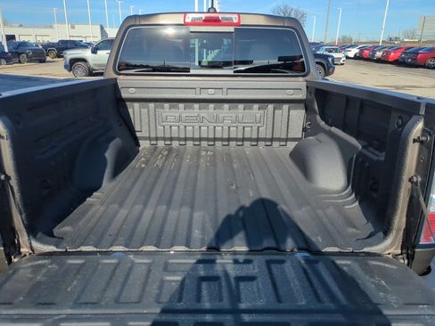 Used 2020 GMC Canyon Denali image 41