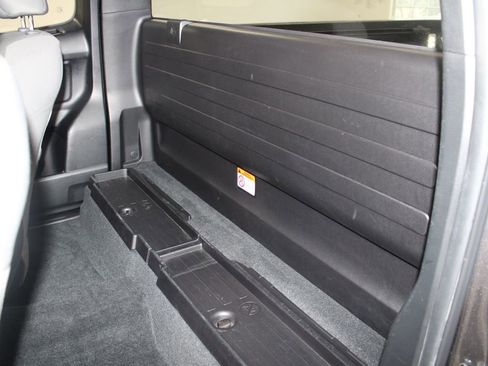 Used 2022 Toyota Tacoma SR image 22