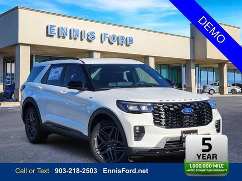 New 2026 Ford Explorer ST-Line w/ ST-Line Street Pack RWD image 1