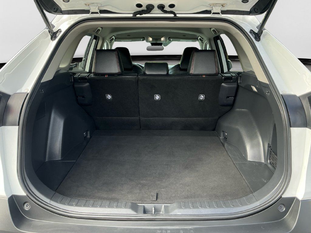 Used 2024 Toyota RAV4 Adventure AWD/4WD image 17