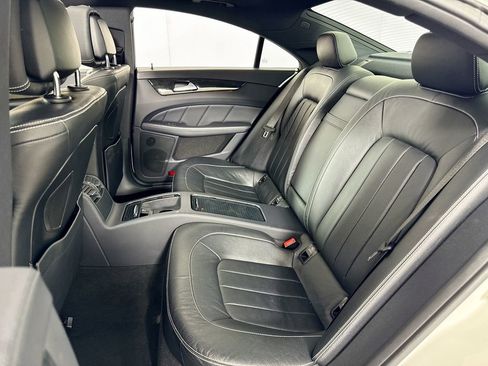 Used 2017 Mercedes-Benz CLS 550 4MATIC image 31