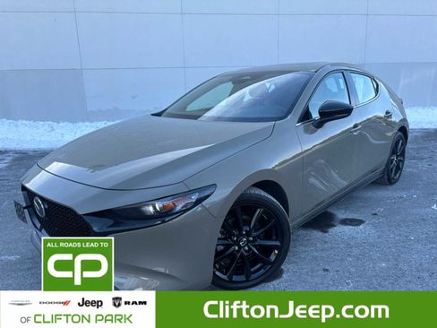 Used 2024 MAZDA MAZDA3 s image 4