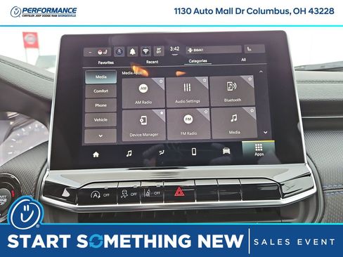 New 2026 Jeep Compass Latitude image 23