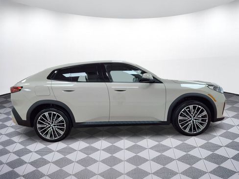 Used 2026 BMW X2 xDrive28i w/ Technology Package image 6