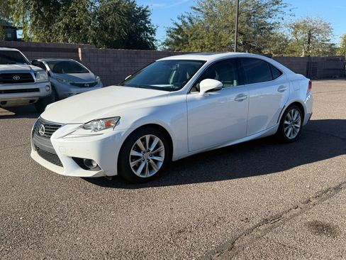 Used 2015 Lexus IS 250 image 1