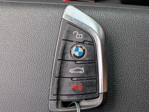 Used 2021 BMW X3 sDrive30i w/ M Sport Package RWD image 41