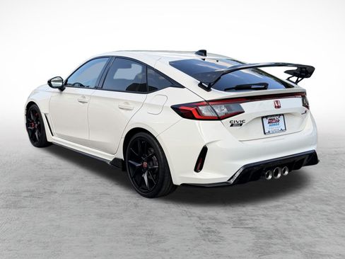 Certified 2024 Honda Civic Type R image 4