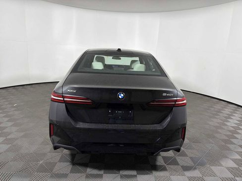 New 2026 BMW 540i xDrive w/ M Sport Package image 2
