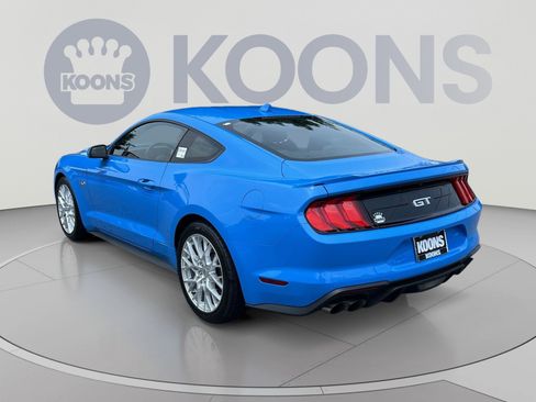 Used 2022 Ford Mustang GT Premium w/ Equipment Group 401A RWD image 4