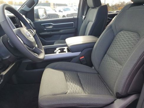 New 2026 RAM 1500 4x4 Crew Cab image 13