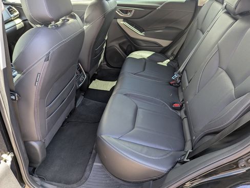 Used 2023 Subaru Forester Limited AWD/4WD image 26