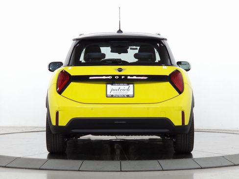 Used 2025 MINI Cooper S image 7