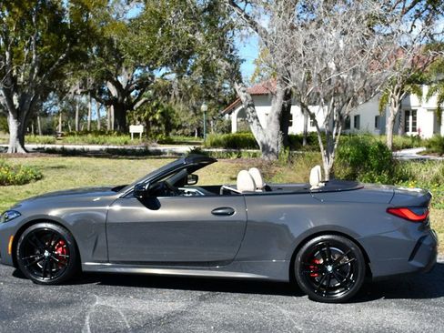 Used 2022 BMW 430i Convertible w/ M Sport Package image 34