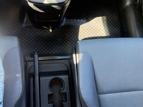 Used 2008 Honda Element LX image 15