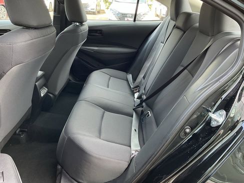 Used 2025 Toyota Corolla LE image 15