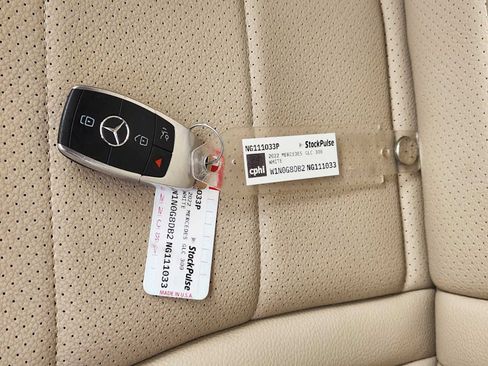 Used 2022 Mercedes-Benz GLC 300 image 34