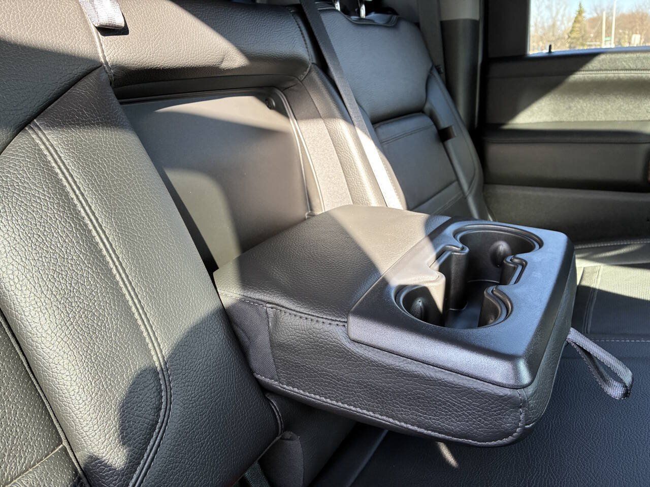 Used 2022 GMC Sierra 2500 Denali AWD/4WD image 28