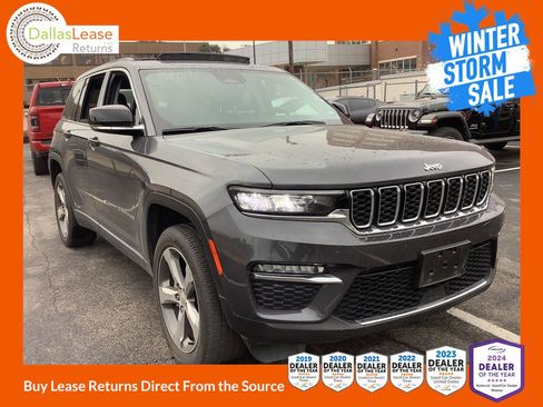 Used 2022 Jeep Grand Cherokee Limited image 1