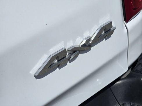 Used 2025 RAM 1500 Big Horn AWD/4WD image 5