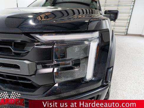 Used 2025 Ford F150 Raptor AWD/4WD image 8
