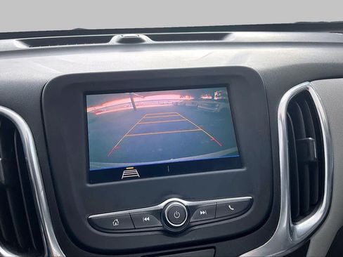 Used 2021 Chevrolet Equinox LS w/ LPO, Blackout Package FWD image 28