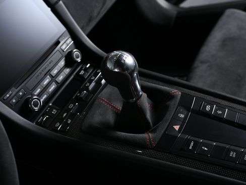 Used 2018 Porsche 911 GT3 RWD image 15