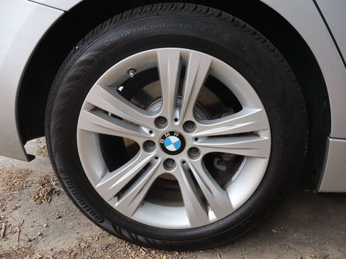 Used 2017 BMW 330i xDrive Sedan AWD/4WD image 44