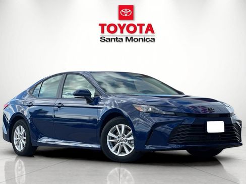 New 2026 Toyota Camry LE FWD image 1