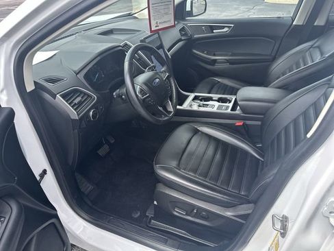 Used 2023 Ford Edge SEL image 9