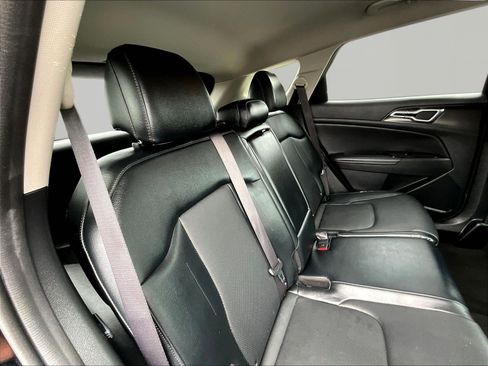 Used 2023 Kia Sportage EX AWD/4WD image 25