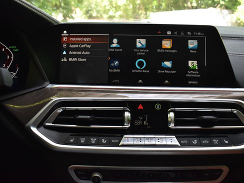 Used 2022 BMW X5 xDrive40i w/ M Sport Package AWD/4WD image 27