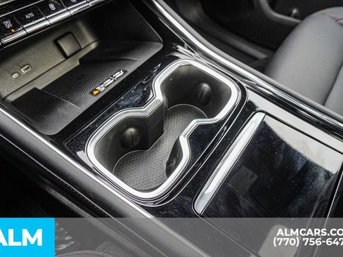 Used 2026 Chevrolet Traverse Z71 image 48